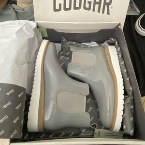 Courage Kensington Chelsea rain boots
